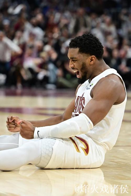 骑士克鹈鹕豪取开季9连胜 步行者送魔术5连败 骑士克鹈鹕豪取开季9连胜 步行者送魔术5连败